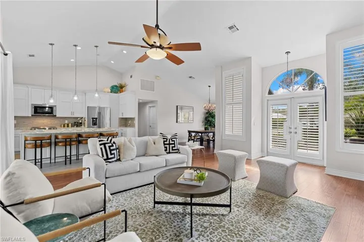 261  Kirtland  DR, Naples, FL 34110