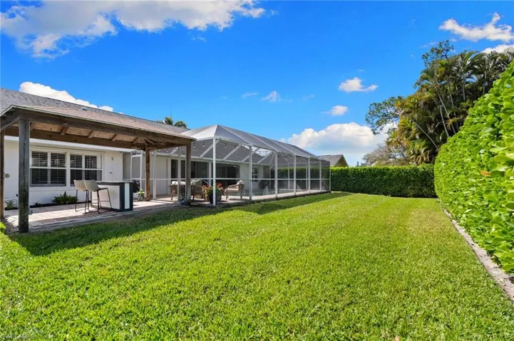 261  Kirtland  DR, Naples, FL 34110