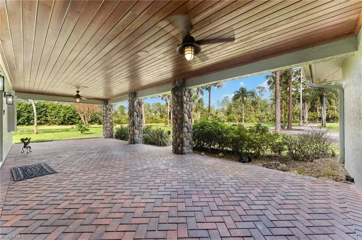 840 Jung Blvd W, Naples, Florida 34120