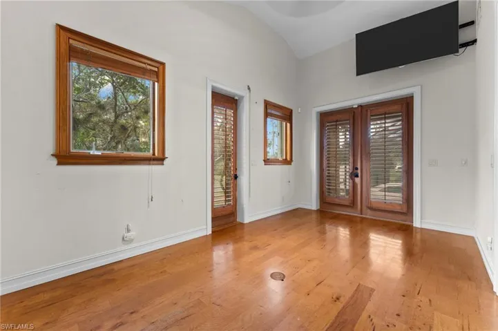 840 Jung Blvd W, Naples, Florida 34120