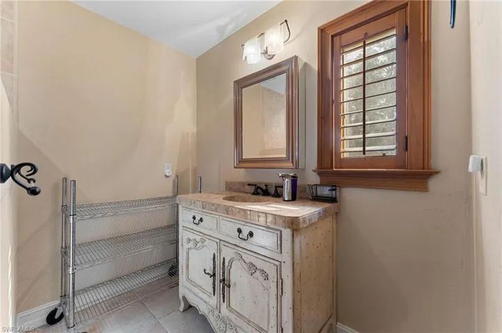 840 Jung Blvd W, Naples, Florida 34120