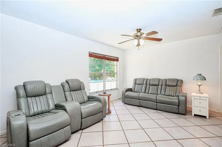 110  29th SW ST, Naples, FL 34117
