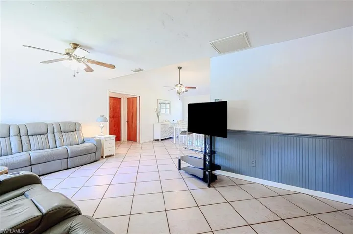 110  29th SW ST, Naples, FL 34117