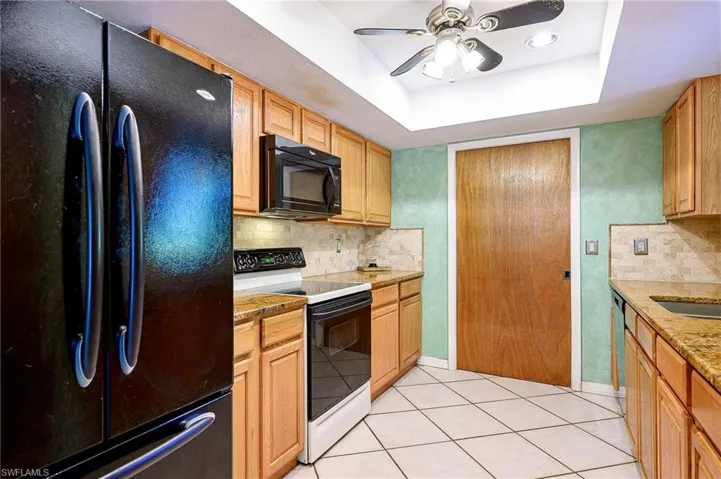 110  29th SW ST, Naples, FL 34117