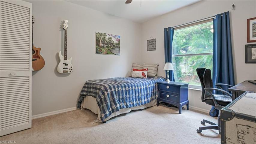 Extra room for bedroom or more flex space
