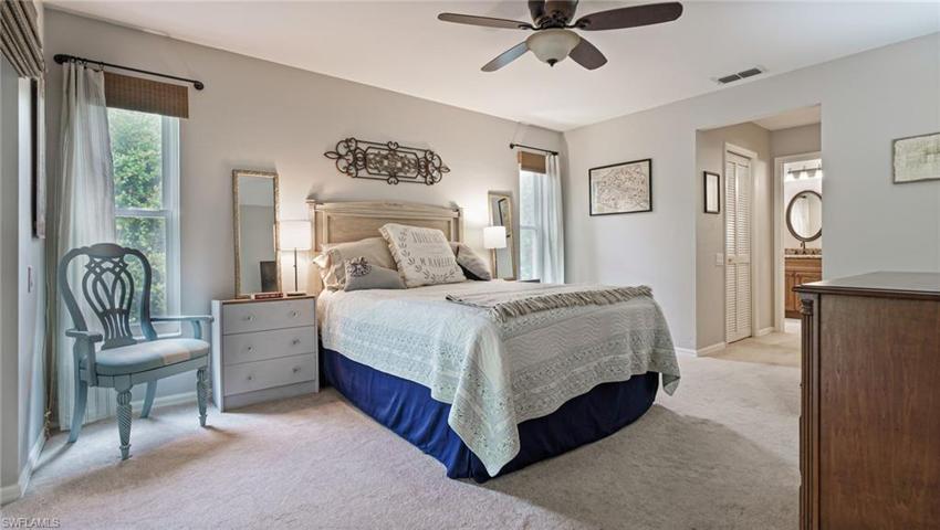 Master bedroom with door to lanai