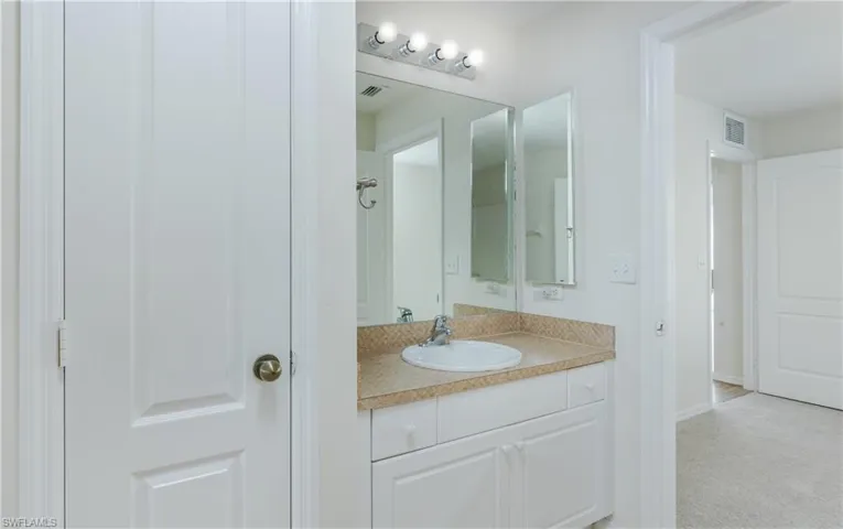2626 Sw 1st Ave, Cape Coral, Florida 33914
