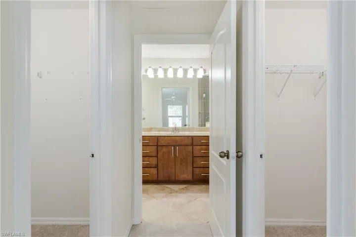 2626 Sw 1st Ave, Cape Coral, Florida 33914