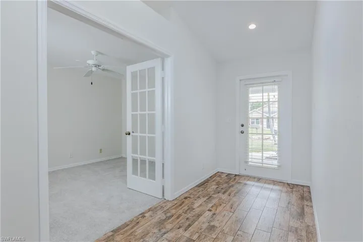 2626 Sw 1st Ave, Cape Coral, Florida 33914
