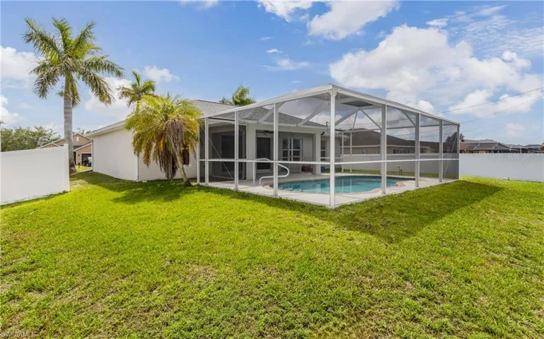 2626 Sw 1st Ave, Cape Coral, Florida 33914