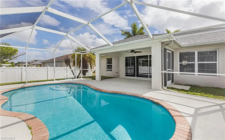 2626 Sw 1st Ave, Cape Coral, Florida 33914
