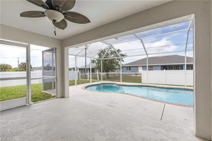 2626 Sw 1st Ave, Cape Coral, Florida 33914