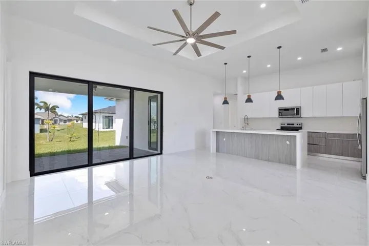 2903 Nw 6th Ter, Cape Coral, Florida 33993