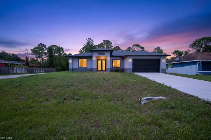 2918 48th St W, Lehigh Acres, Florida 33971