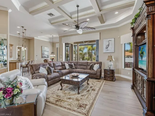 350 Meadowlark Ct, Marco Island, Florida 34145