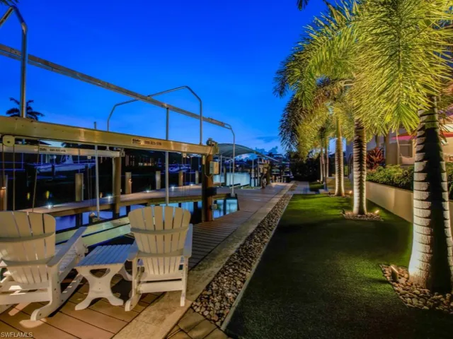 350 Meadowlark Ct, Marco Island, Florida 34145