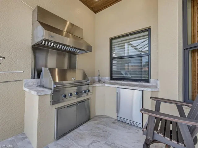350 Meadowlark Ct, Marco Island, Florida 34145