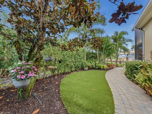 350 Meadowlark Ct, Marco Island, Florida 34145