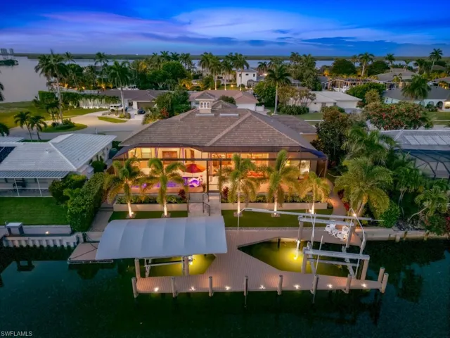 350 Meadowlark Ct, Marco Island, Florida 34145