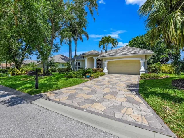 Gorgeous Driveway