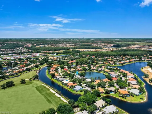 Fantastic Full-Time Or Part Time SWFL Living