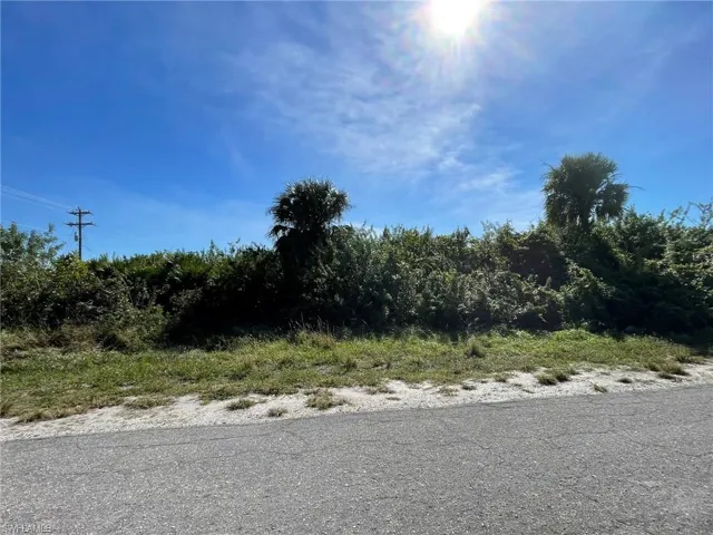 3103  13th SW ST, Lehigh Acres, FL 33976