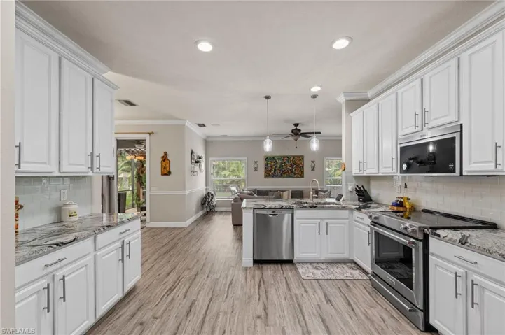8935 Falcon Pointe Loop, Fort Myers, Florida 33912