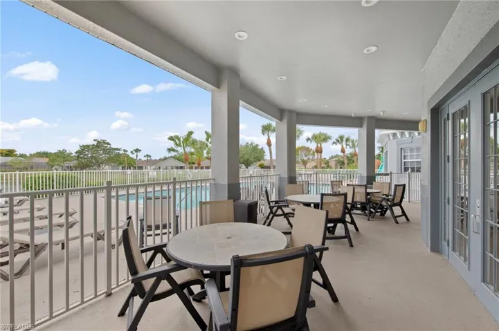8935 Falcon Pointe Loop, Fort Myers, Florida 33912