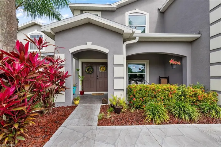 8935 Falcon Pointe Loop, Fort Myers, Florida 33912