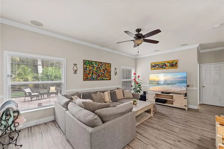 8935 Falcon Pointe Loop, Fort Myers, Florida 33912