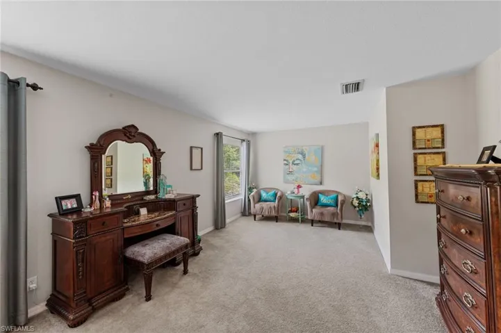 8935 Falcon Pointe Loop, Fort Myers, Florida 33912
