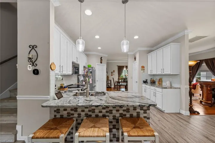 8935 Falcon Pointe Loop, Fort Myers, Florida 33912