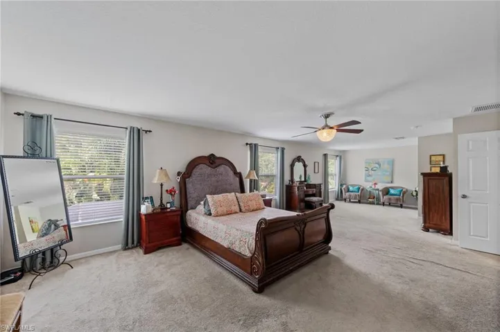 8935 Falcon Pointe Loop, Fort Myers, Florida 33912