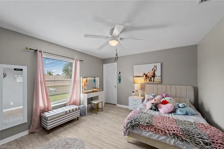 8935 Falcon Pointe Loop, Fort Myers, Florida 33912