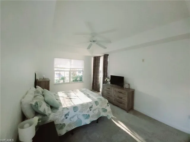 9025  Colby  DR, Fort Myers, FL 33919