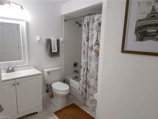 9025  Colby  DR, Fort Myers, FL 33919