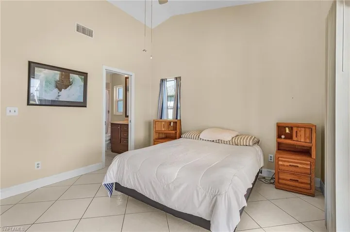 1115 NE 5th  AVE, Cape Coral, FL 33909
