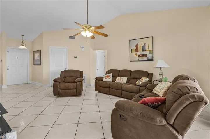 1115 NE 5th  AVE, Cape Coral, FL 33909