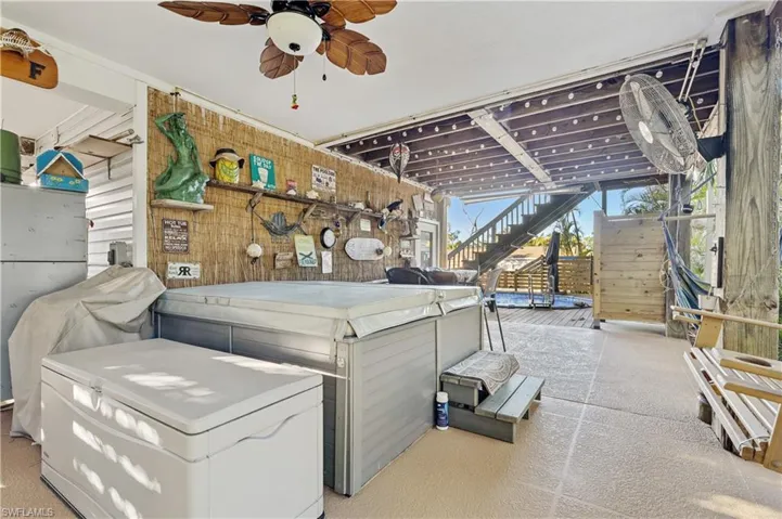 Hot tub on ground level