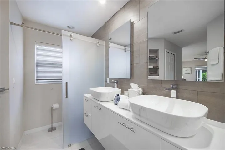2531 Sw 28th Pl, Cape Coral, Florida 33914