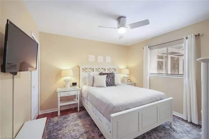 2531 Sw 28th Pl, Cape Coral, Florida 33914
