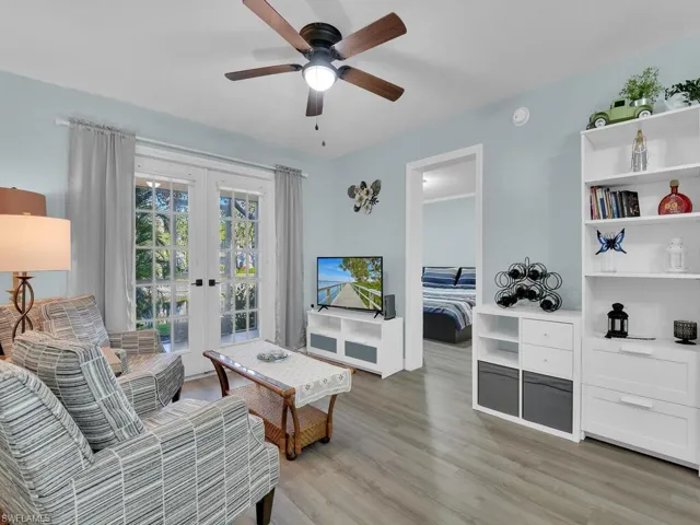 5371 Treetops Dr M103, Naples, Florida 34113