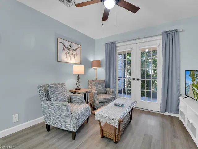 5371 Treetops Dr M103, Naples, Florida 34113