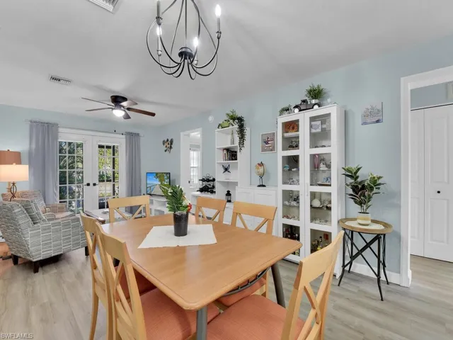 5371 Treetops Dr M103, Naples, Florida 34113