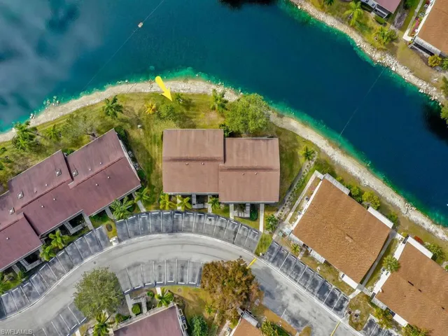 5371 Treetops Dr M103, Naples, Florida 34113