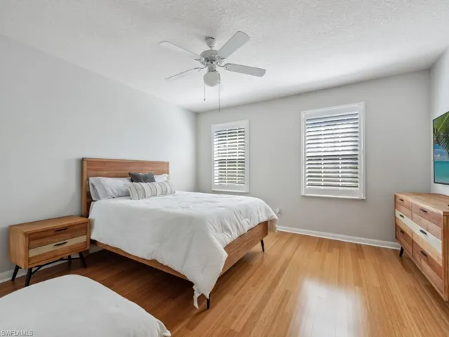5729 Cove CIR # 34, NAPLES FL 34119