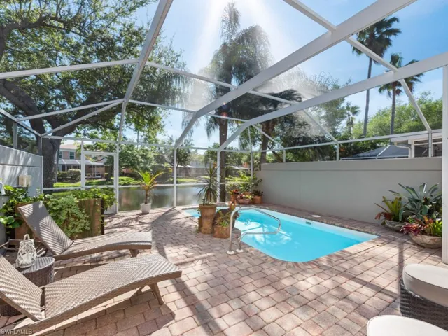 5729 Cove CIR # 34, NAPLES FL 34119