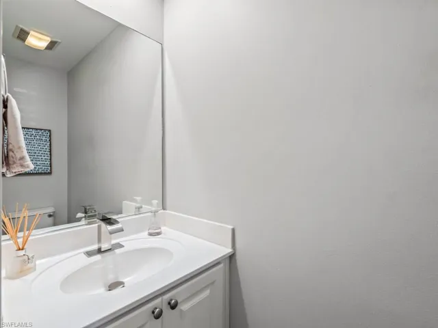 5729 Cove CIR # 34, NAPLES FL 34119