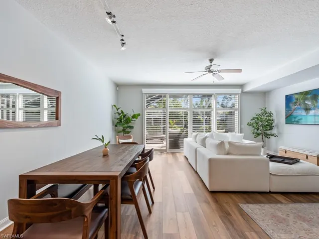 5729 Cove CIR # 34, NAPLES FL 34119