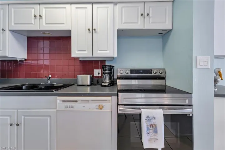 1500 Park Beach Cir 3b, Punta Gorda, Florida 33950